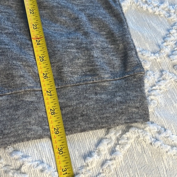 Open Back Ruffled Drop Sleeve Sweater Tunic Dress - Picture 6 of 6